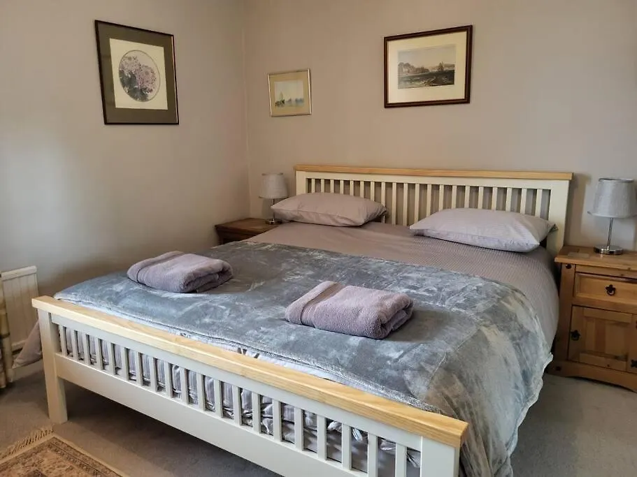 Homely 4 Bed Cottage Central Characterful Pateley Bridge 0*,