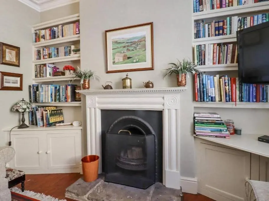 Homely 4 Bed Cottage Central Characterful Pateley Bridge Nyaraló